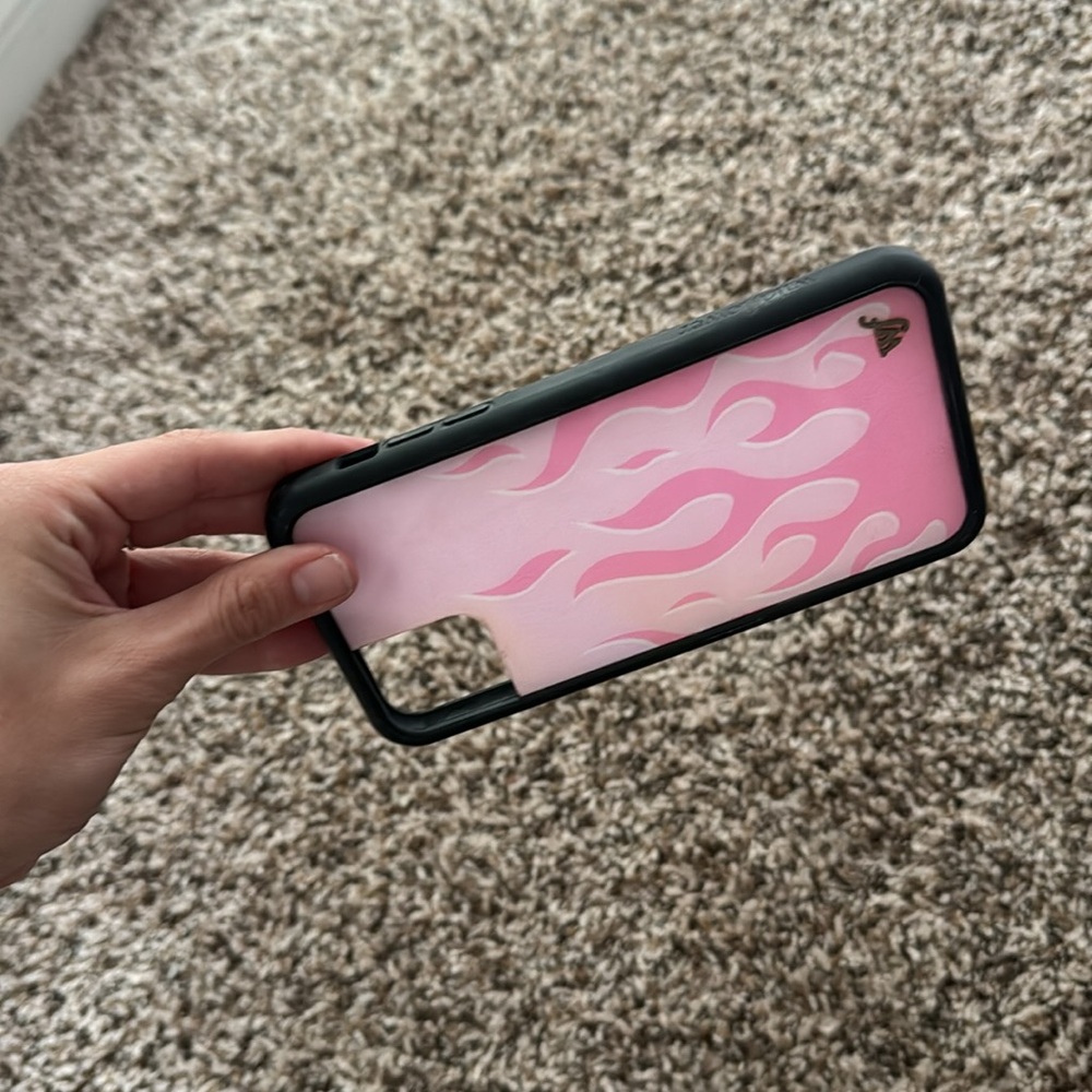 Wildflower Phone Case- iPhone 11 Pro Max Case Limited Edition Pink Flames Used - Picture 8 of 9